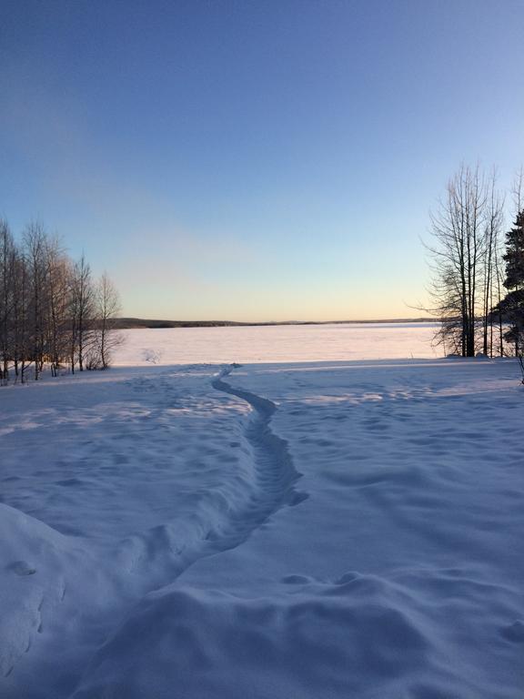 Ahosen Lomamoekit Vila Vikajärvi Exterior foto